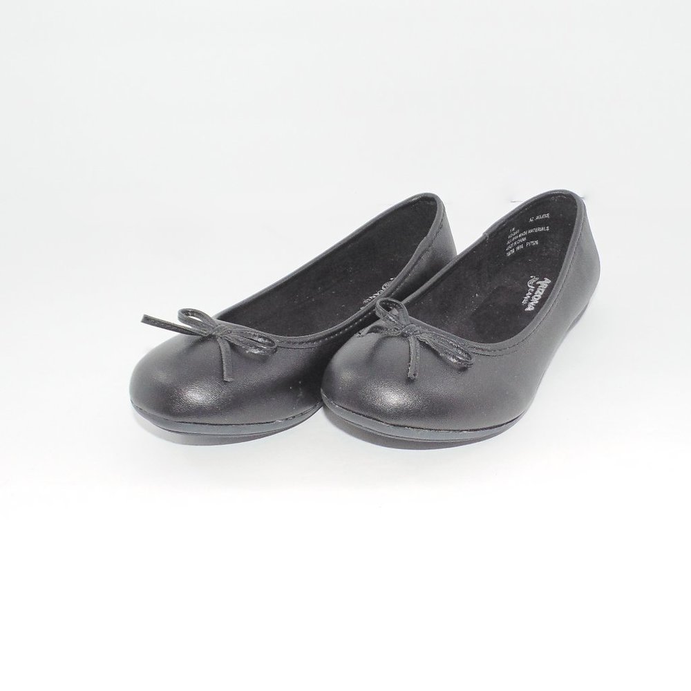 Arizona Girl Black Flats Girls Shoes Size 1